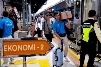 KAI memastikan ketersediaan tiket libur panjang Imlek tersedia