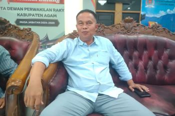 DPRD Agam nilai pengadaan mobil dinas kepala daerah tak pas kondisi bencana