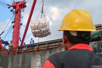 Penyaluran pupuk bersubsidi