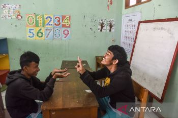 Teknologi khusus tes kemampuan akademik bagi SLB