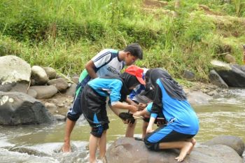 Perum Jasa Tirta I gandeng 27 sekolah edukasi pantau kualitas air sungai
