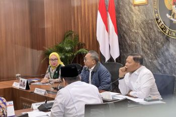 Indonesia aims to complete 30,000 village co-op facilities by May