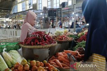 Pemkab Batang: Operasi pasar tekan kenaikan harga jelang Ramadhan 2026