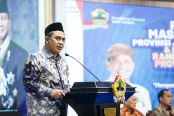 Jateng tetapkan pariwisata-ekonomi halal berbasis syariah prioritas pembangunan 2027