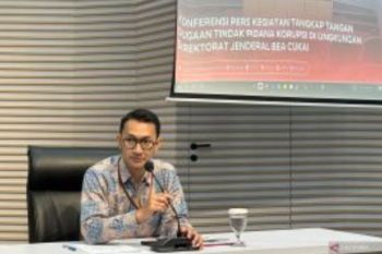 KPK Duga Oknum Bea Cukai Terima Rp7 M Per Bulan dari Blueray Cargo