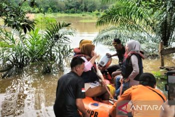 Banjir Muara Enim: Tiga desa sudah surut