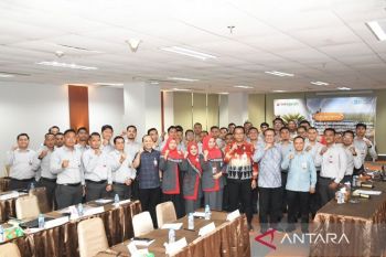 BRK Syariah Perkuat Analisa Pembiayaan dan Selling Skills AO MKM