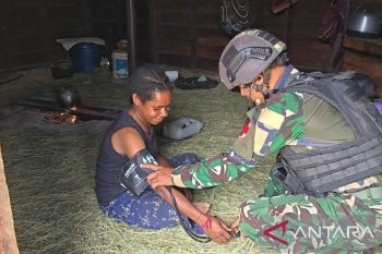 Satgas Yonif 511/DY perkuat layanan kesehatan keliling di Popome