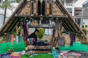 Menguji Ketangguhan UMKM di lantai bursa