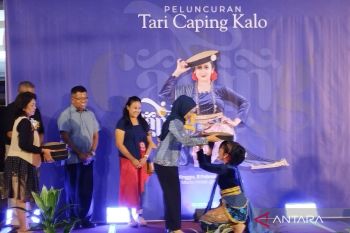 Lestarikan kerajinan tradisional caping kalo khas Kudus lewat kreasi tari