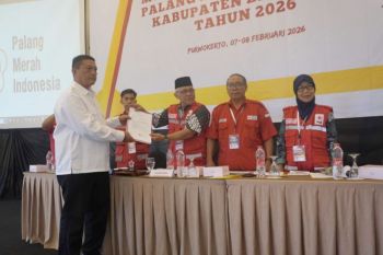 Bupati berharap PMI Banyumas kian produktif dan profesional