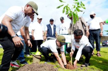Gubernur Sulsel dorong budaya hidup sehat melalui gerakan ASRI dan Anti Mager