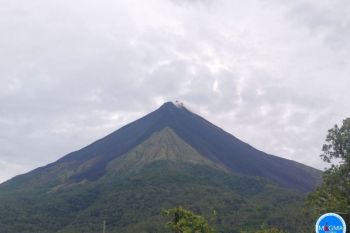Warga diharapkan patuhi radius bahaya Gunung Karangetang Kepulauan Siau