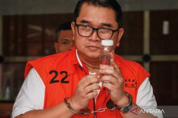 Eks Dirut PGN Hendi Prio hadapi sidang perdana kasus korupsi gas