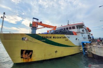 Kemenhub datangkan kapal perintis layani santri pulang ke Kangean