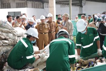Pemkot Cimahi kelola 250 ton sampah per hari secara mandiri