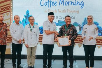 PLN terima penghargaan CSR atas kontribusi dalam bidang pendidikan