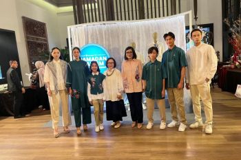 Bersama Amanda Hartanto, Giordano rayakan kelembutan dalam koleksi Ramadan