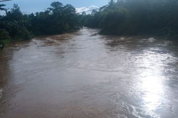 BPBD Lebak ingatkan warga waspadai bencana banjir dan longsor