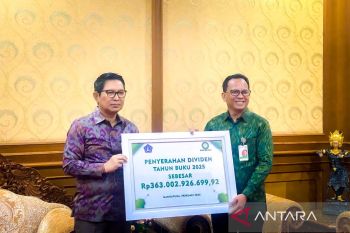 Bank BPD Bali serahkan dividen Rp363 miliar untuk Pemkab Badung