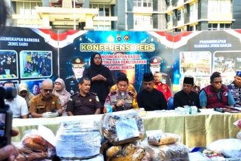 40 tewas dalam penembakan masjid di Selandia Baru