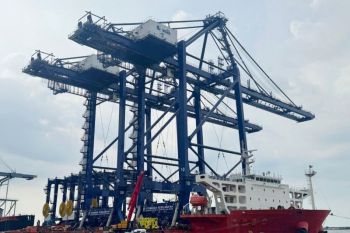 Pelindo datangkan alat bongkar muat baru untuk tingkatkan layanan