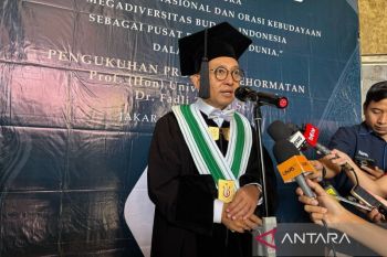 Fadli Zon raih gelar profesor kehormatan Unas