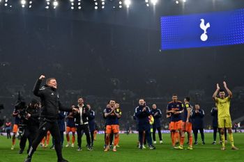 Newcastle ke putaran selanjutnya setelah kalahkan Aston Villa 3-1