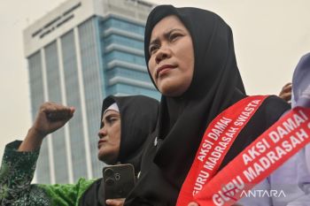 Prasangka Pendidikan Kelas Dua dan Realita: Lulusan Paket C yang Berdaya