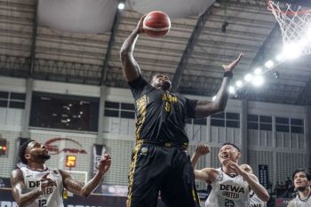 Kesatria Bengawan lepas Deon Thompson pada paruh kedua musim 2026