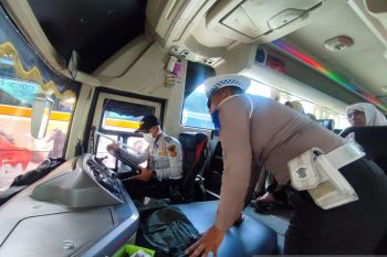 Pemkot Kediri lakukan pemeriksaan kendaraan jelang libur panjang