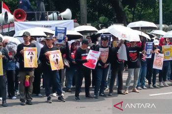 Gelar aksi damai, Fakta Indonesia desak penerapan cukai MBDK