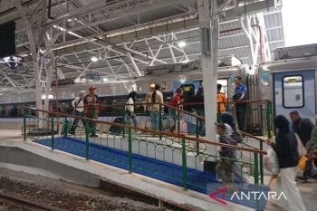 KAI Purwokerto siapkan 50.995 tempat duduk antisipasi lonjakan penumpang saat libur Imlek