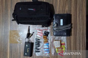 Polres Bekasi bekuk pengedar narkoba jenis sabu di Cikarang Selatan