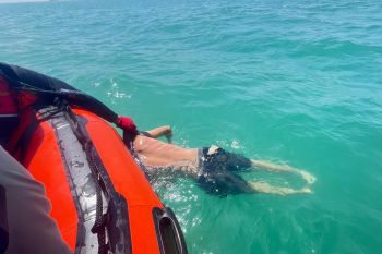 Korban terseret ombak Pantai Daplangu Pandeglang ditemukan meninggal