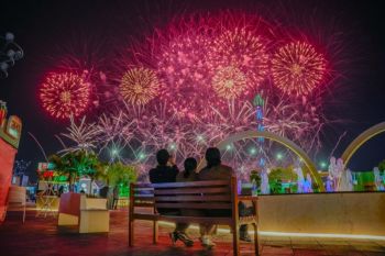 Liuyang Fireworks Paint the Night Sky of Abu Dhabi