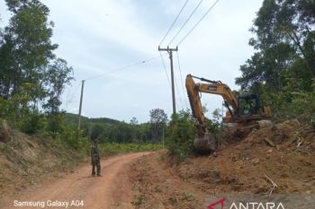 Kodim 0432 Bangka Selatan bangun jalan 5,5 kilometer di Pulau Lepar