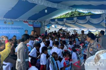 Polda Papua Barat operasikan SPPG 3T di Kampung Wamesa Kaimana