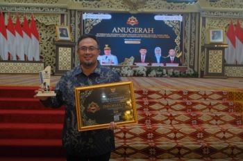 KAI Palembang raih predikat Badan Publik Informatif pada Anugerah KIP