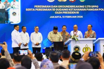 Presiden anugerahkan tanda kehormatan pada penggerak MBG dan SPPG Polri