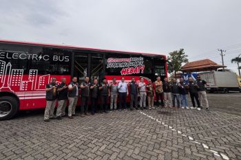 Dishub Kota Semarang dukung VKTR kembangkan transportasi hijau lewat uji coba bus listrik