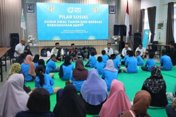 YBM PLN Gorontalo hadirkan kebahagiaan untuk anak yatim dan disabilitas