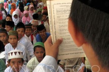 Petugas perketat pengawasan bawaan keluarga WBLdi Malut