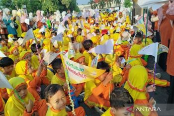 Ribuan pelajar di Kudus antusias sambut Ramadhan