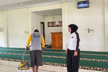Sambut Ramadhan, Lapas Kelas I Bandarlampung gelar bersih-bersih masjid