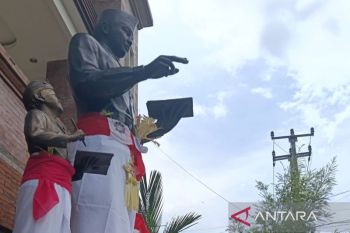 Pemkab Gianyar bangun patung Soekarno