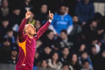 AS Roma tahan imbang Napoli 2-2