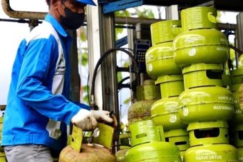 Pertamina tambah 1,09 juta LPG untuk libur Imlek dan Ramadhan di Jatim