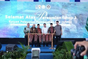 Muhammadiyah resmikan SPPG Tahap 3 Nasional di UMSU,Abdul Mu'ti: Generasi kuat untuk bangsa yang maju