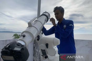 Ketinggian hilal di Sulawesi Tengah minus satu derajat di bawah ufuk